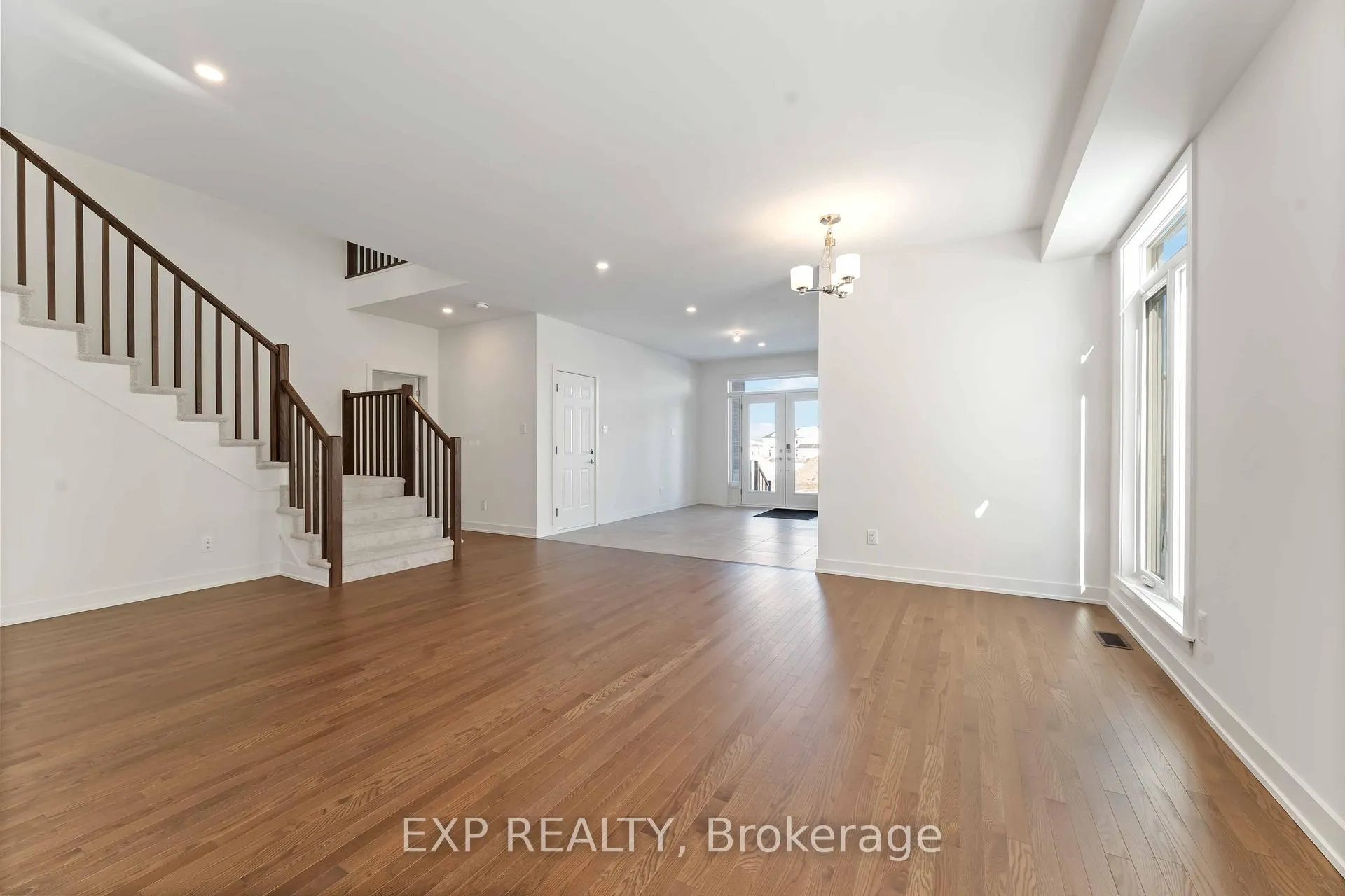 Photo 18 of 1752 Rotterdam Circle, Ottawa, Kanata - Rural Kanata (Central) — HOMEH