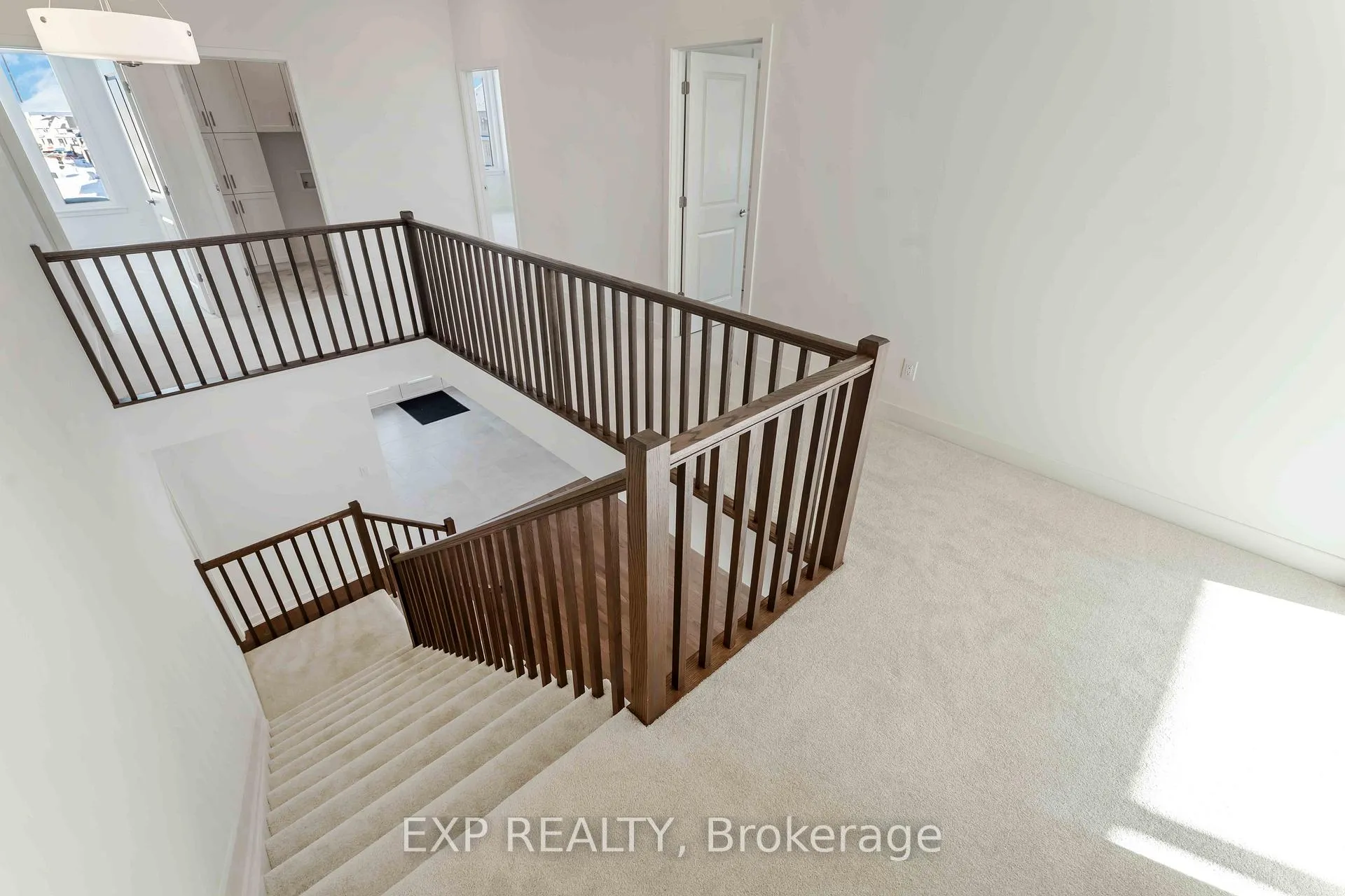 Photo 19 of 1752 Rotterdam Circle, Ottawa, Kanata - Rural Kanata (Central) — HOMEH