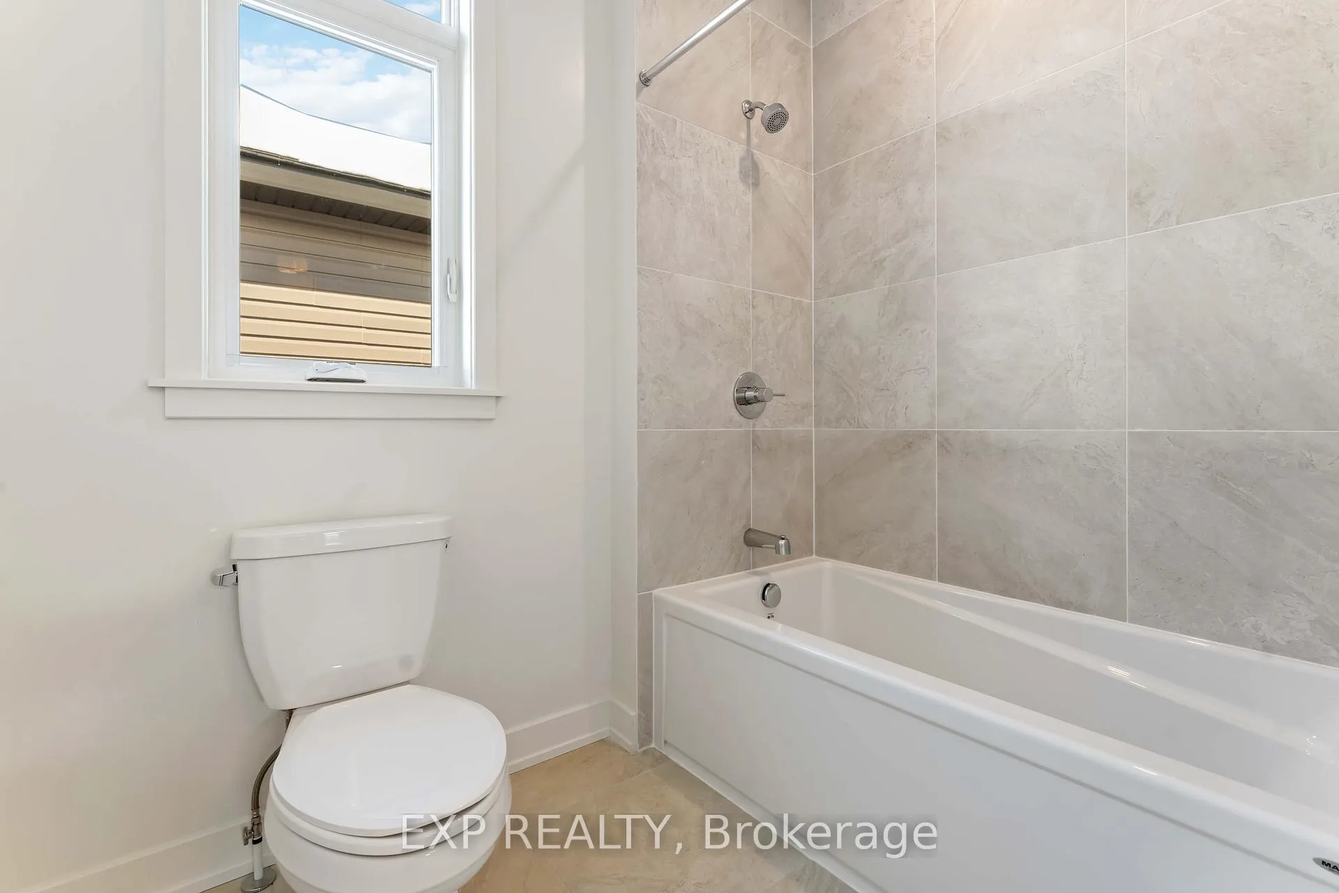 Photo 29 of 1752 Rotterdam Circle, Ottawa, Kanata - Rural Kanata (Central) — HOMEH