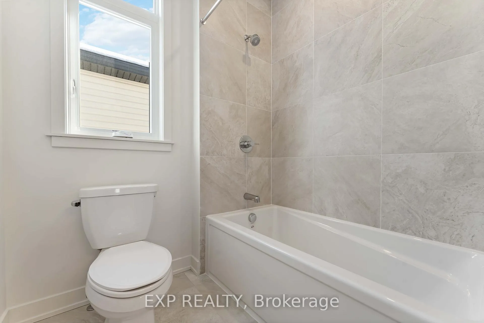 Photo 34 of 1752 Rotterdam Circle, Ottawa, Kanata - Rural Kanata (Central) — HOMEH