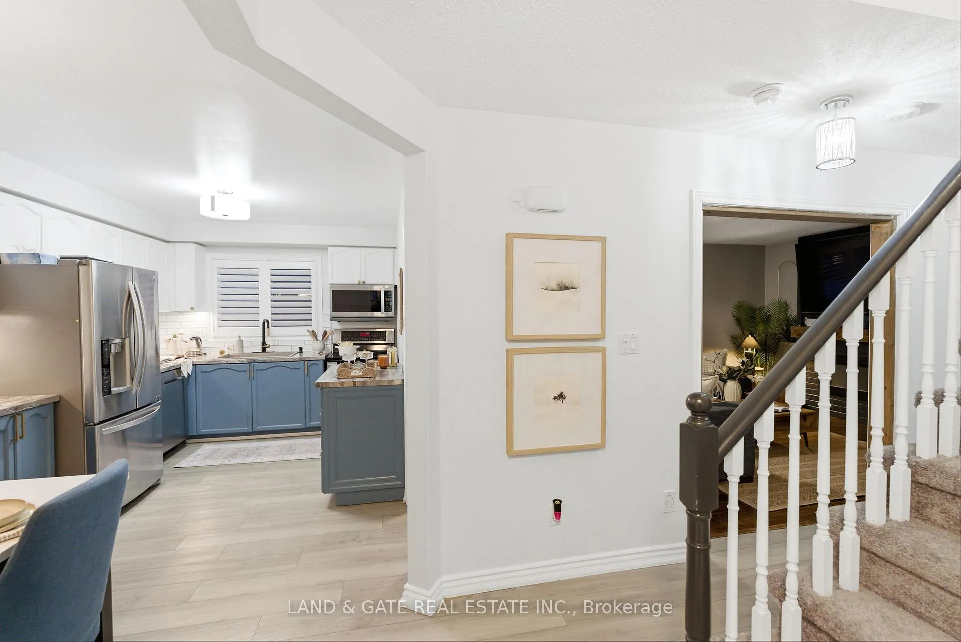 Photo 16 of 87 Hooper Square, Clarington, Bowmanville — HOMEH