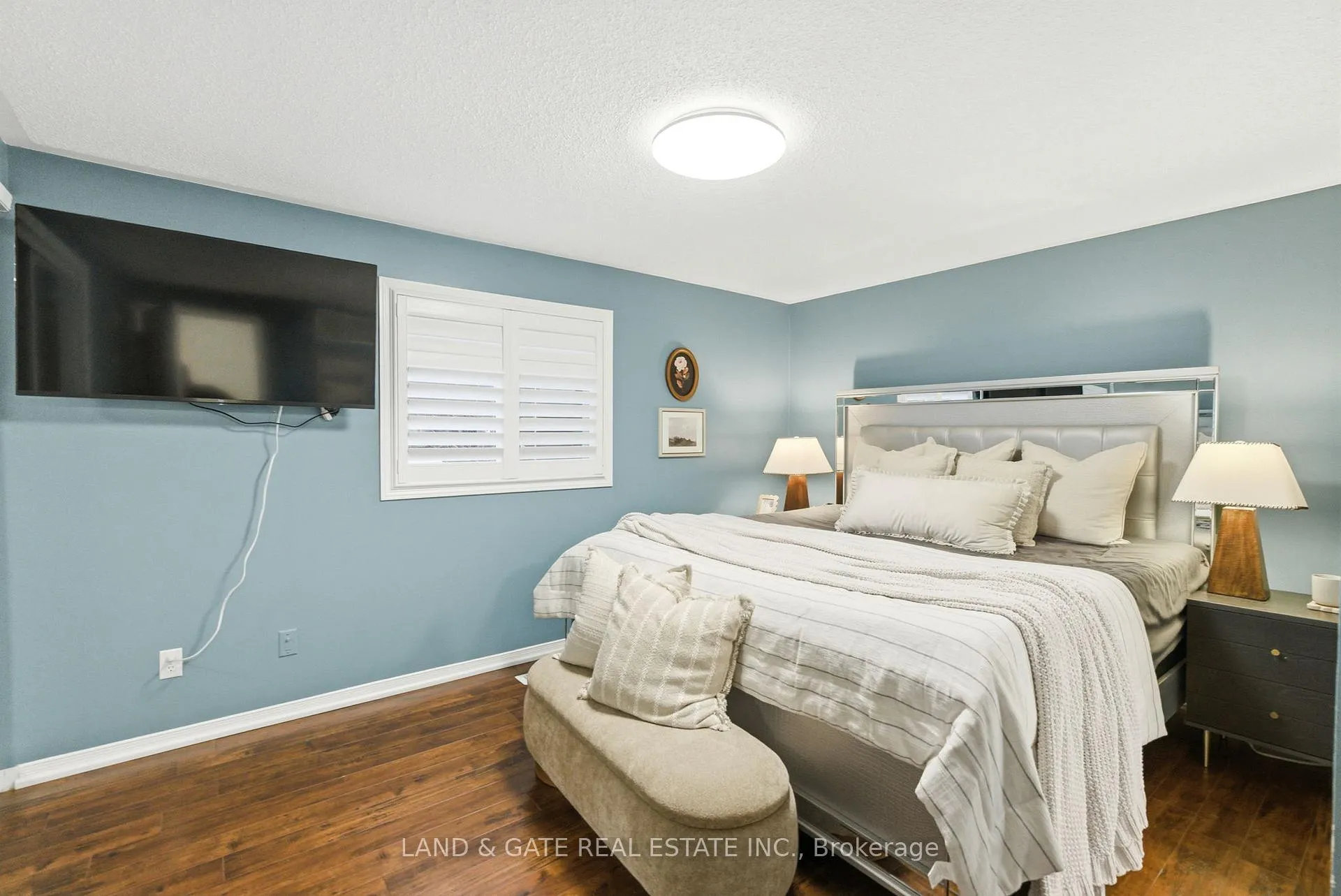 Photo 18 of 87 Hooper Square, Clarington, Bowmanville — HOMEH