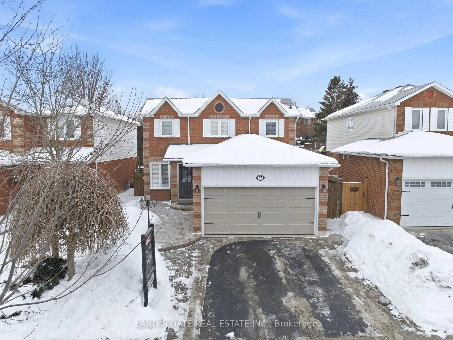 Photo 36 of 87 Hooper Square, Clarington, Bowmanville — HOMEH