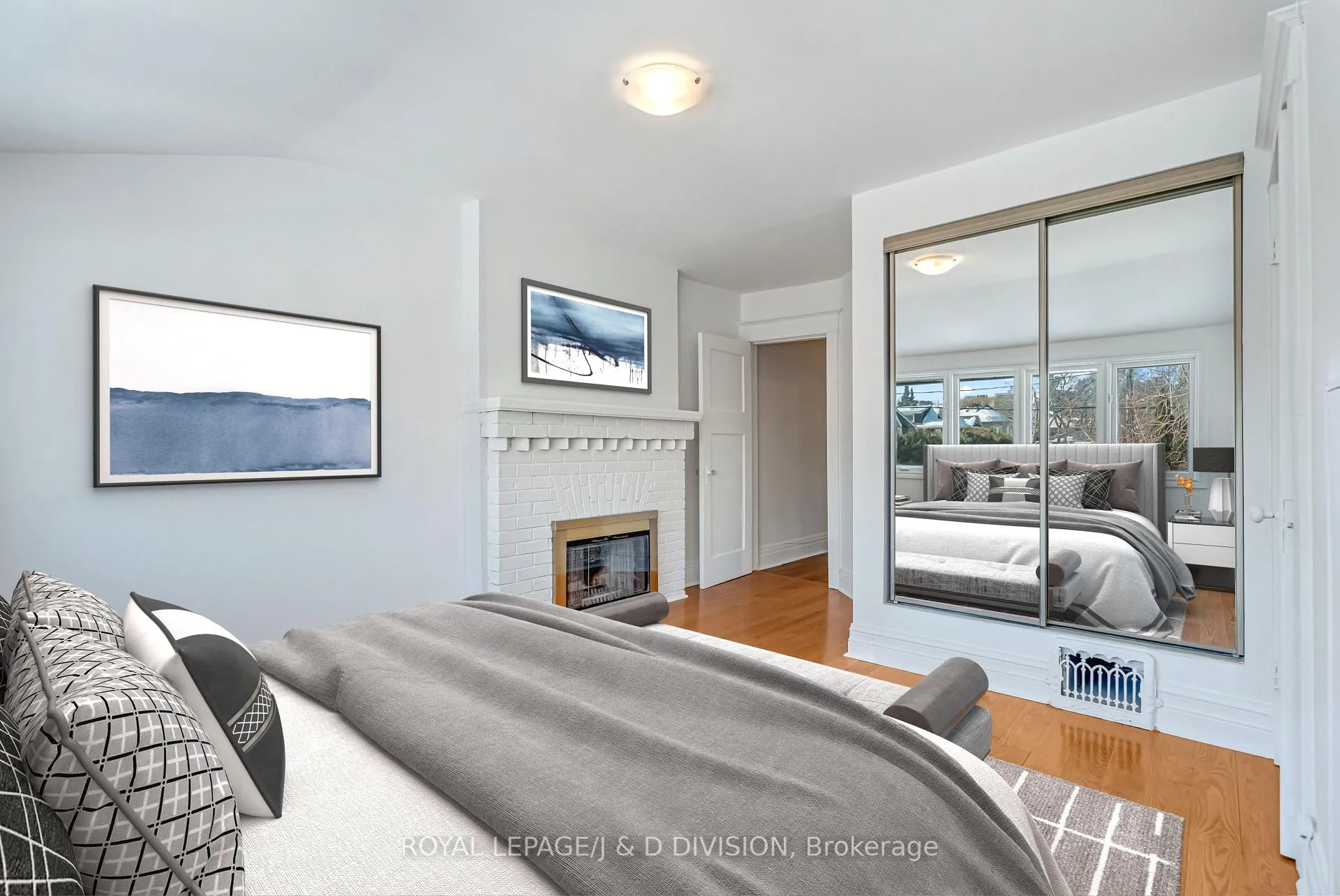 Photo 16 of 174 Arlington Avenue, Toronto, Oakwood Village — HOMEH