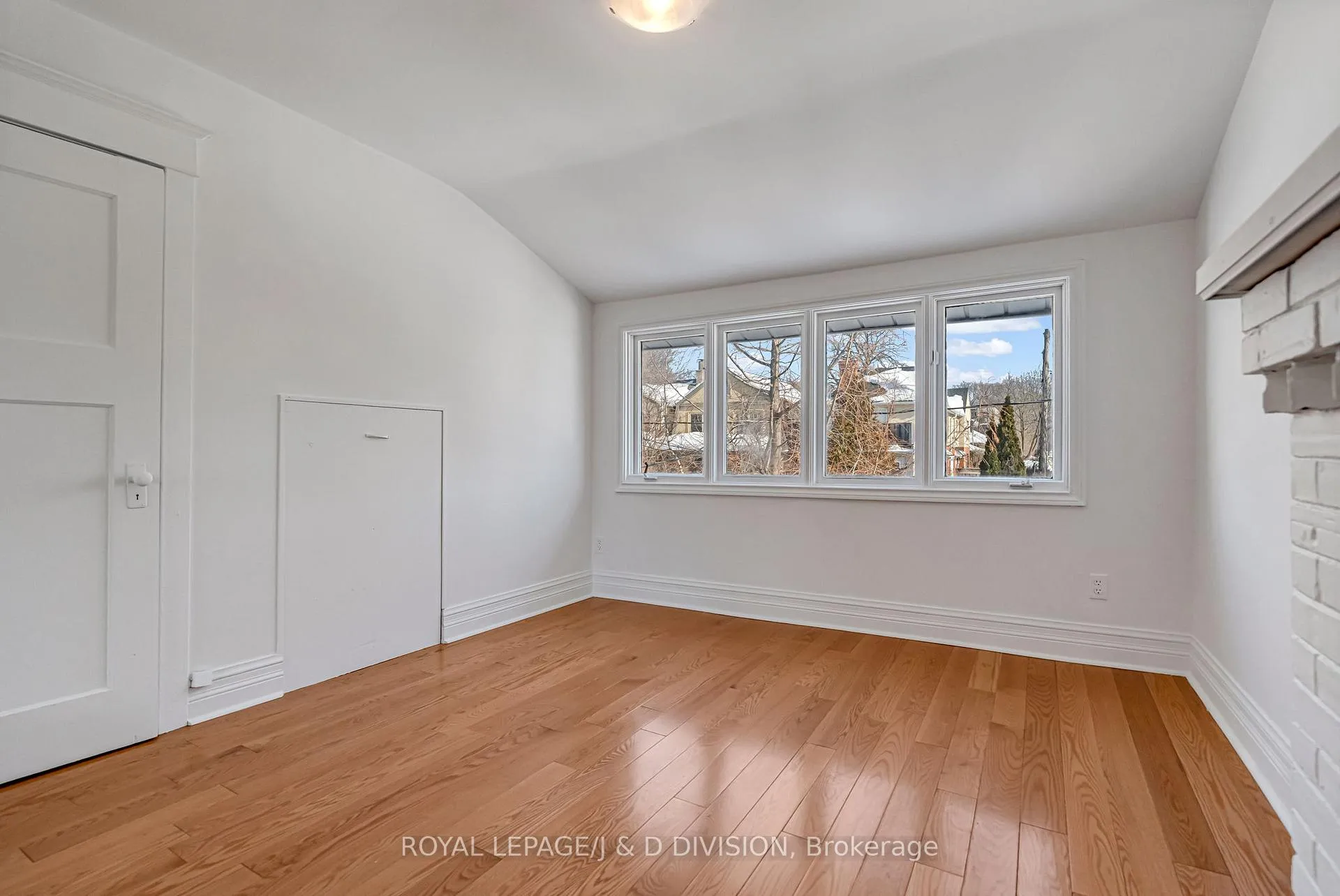 Photo 17 of 174 Arlington Avenue, Toronto, Oakwood Village — HOMEH