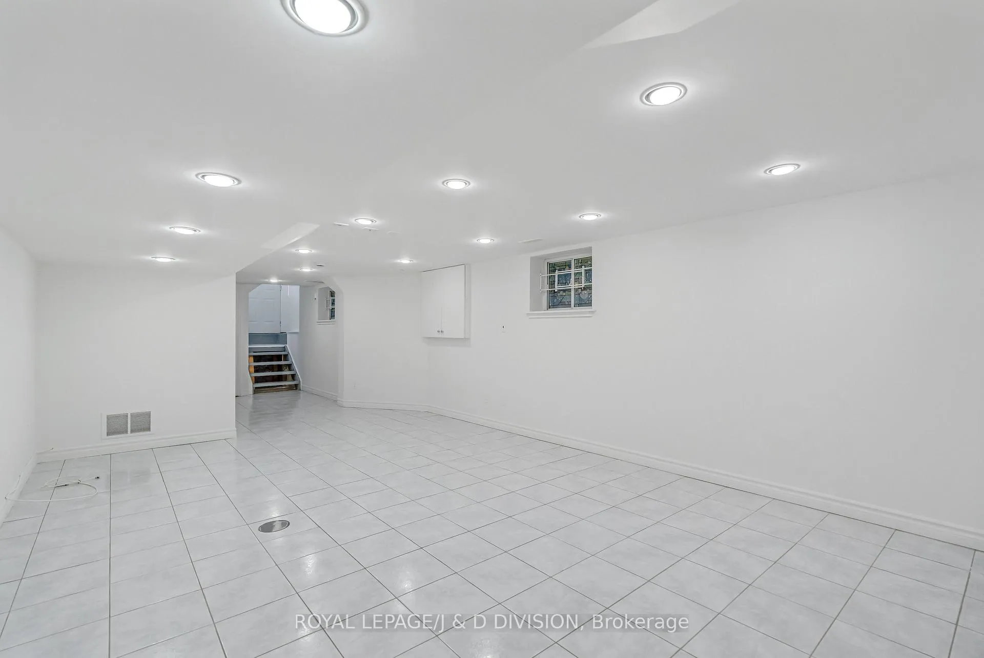 Photo 25 of 174 Arlington Avenue, Toronto, Oakwood Village — HOMEH