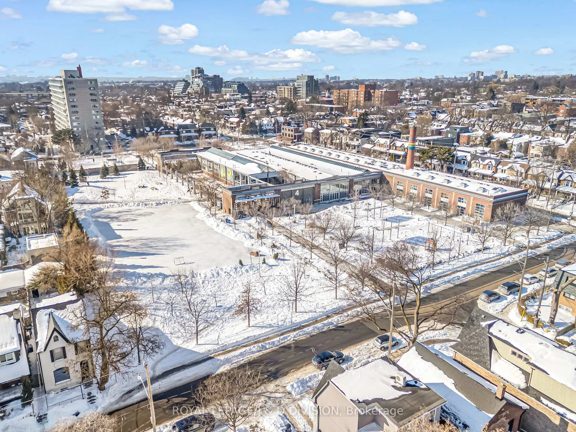Photo 33 of 174 Arlington Avenue, Toronto, Oakwood Village — HOMEH