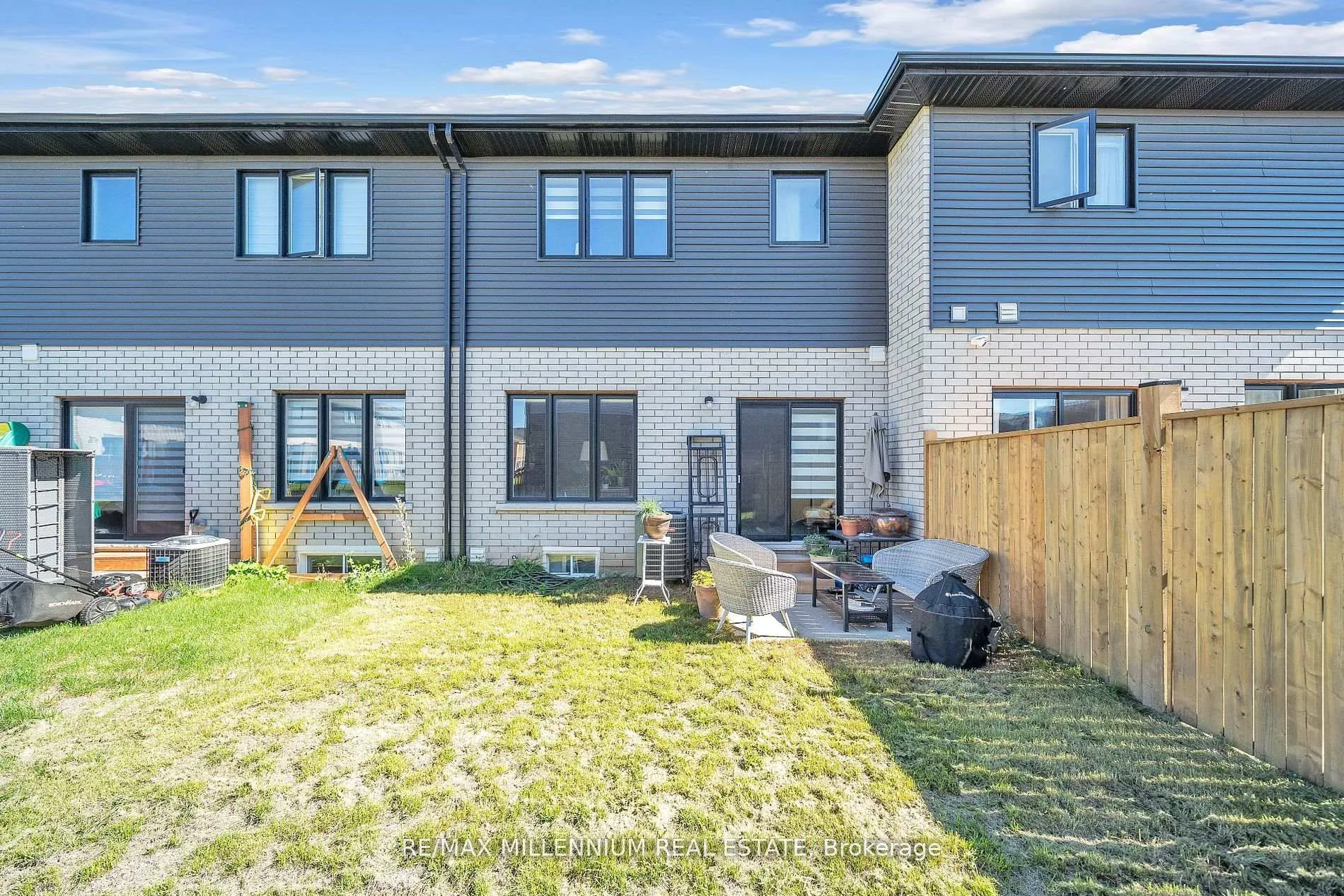 Photo 8 of 172 Klager Avenue, Pelham, Fonthill — HOMEH