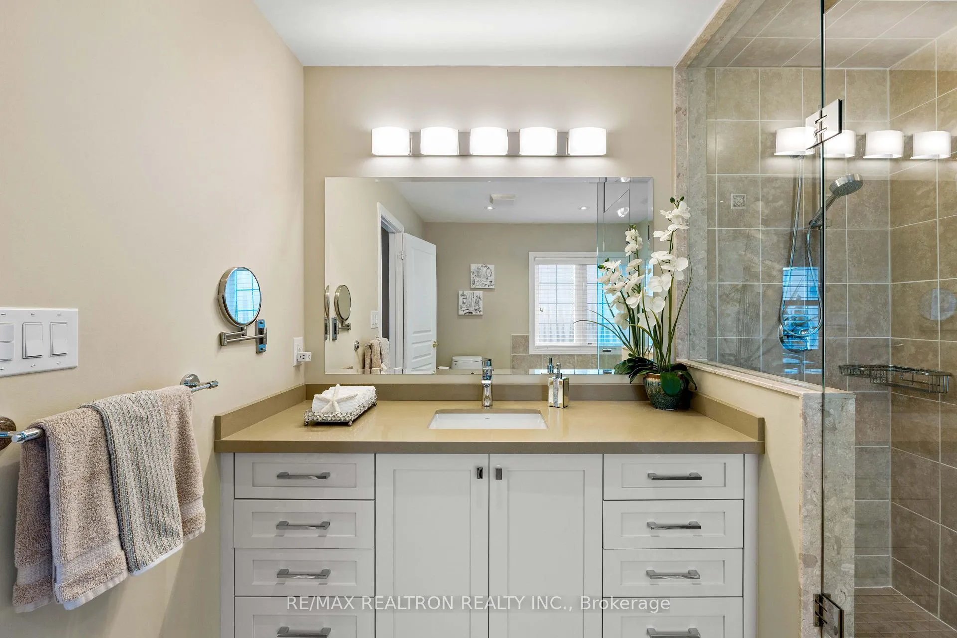Photo 18 of 169 Balsamwood Road, Vaughan, Patterson — HOMEH