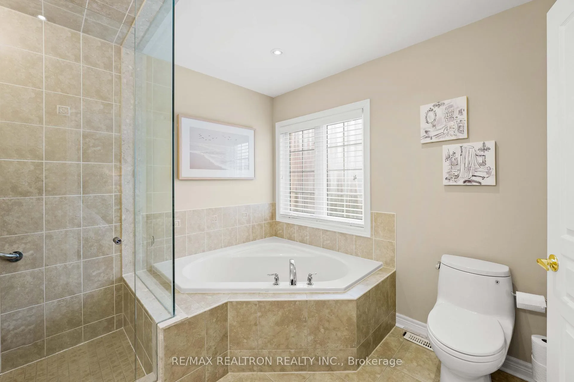 Photo 19 of 169 Balsamwood Road, Vaughan, Patterson — HOMEH