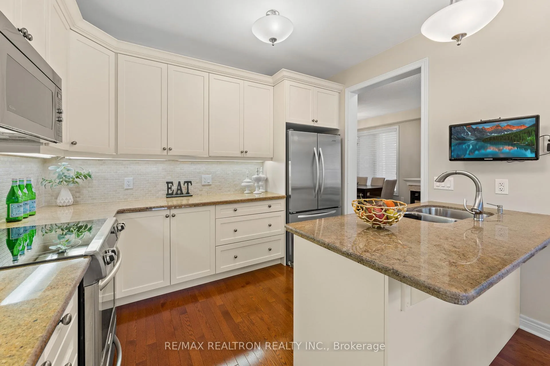 Photo 35 of 169 Balsamwood Road, Vaughan, Patterson — HOMEH