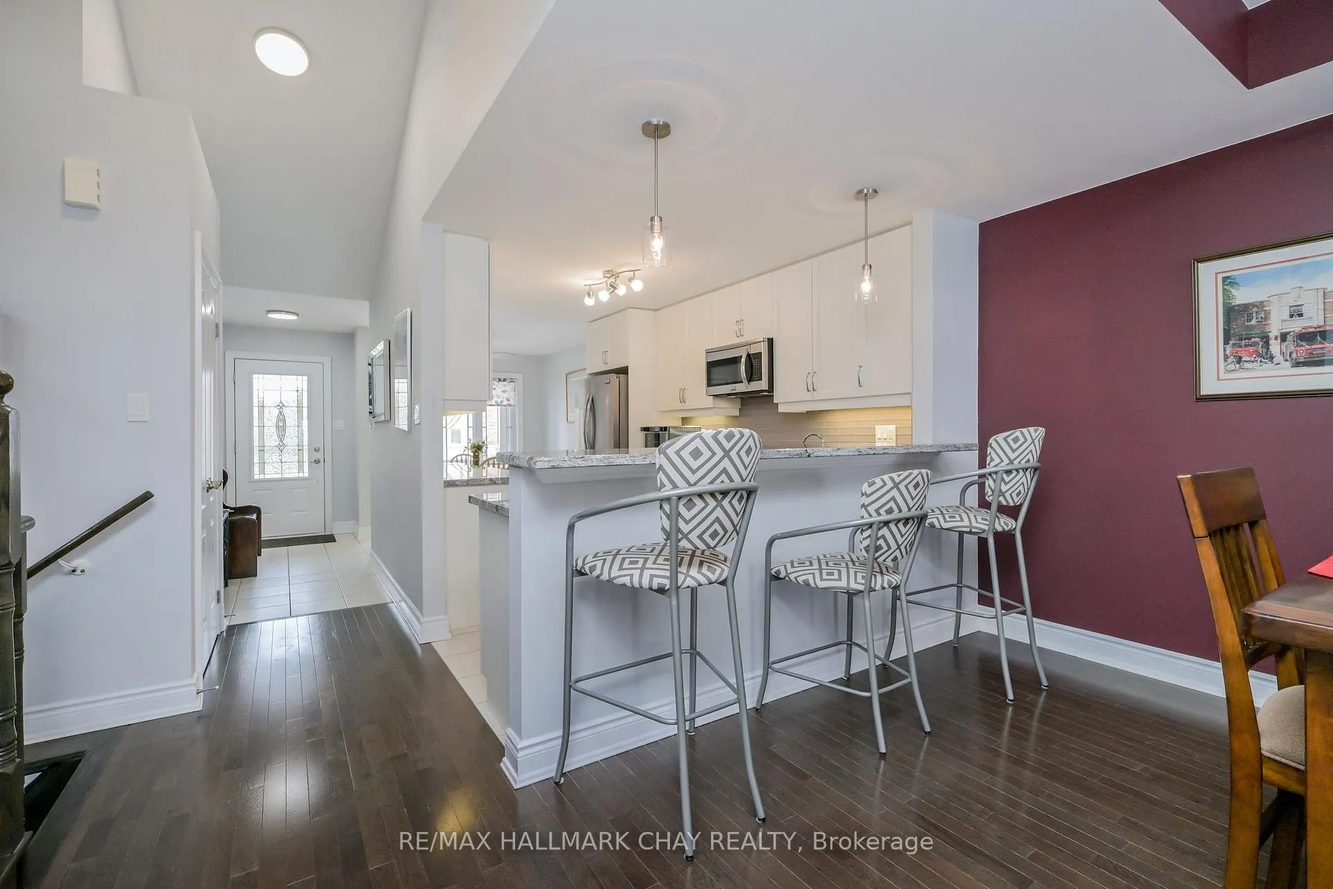 Photo 10 of 6 Upper Highland, New Tecumseth, Alliston — HOMEH