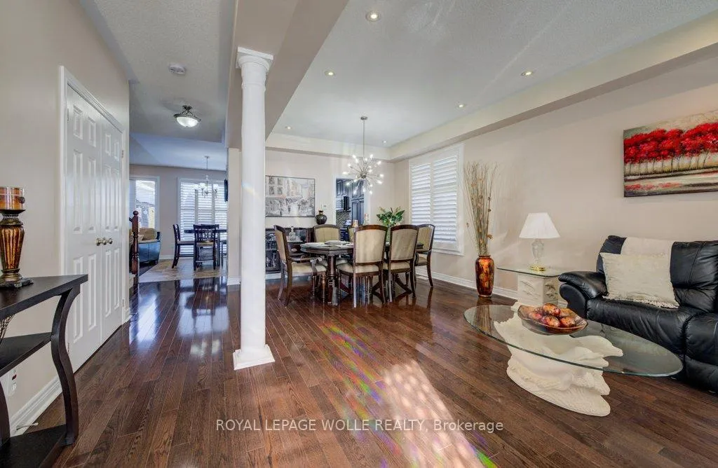 Photo 5 of 538 Thomas Slee Drive, Kitchener — HOMEH