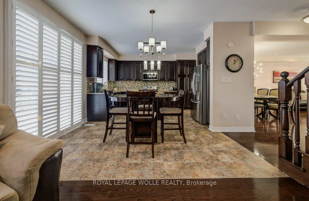 Photo 14 of 538 Thomas Slee Drive, Kitchener — HOMEH