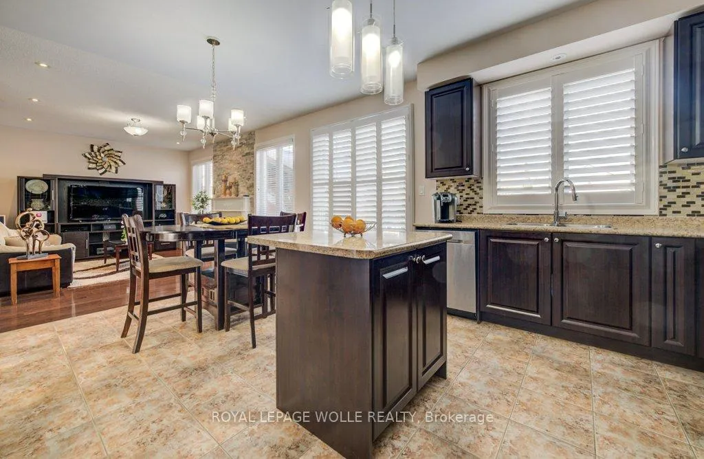 Photo 19 of 538 Thomas Slee Drive, Kitchener — HOMEH