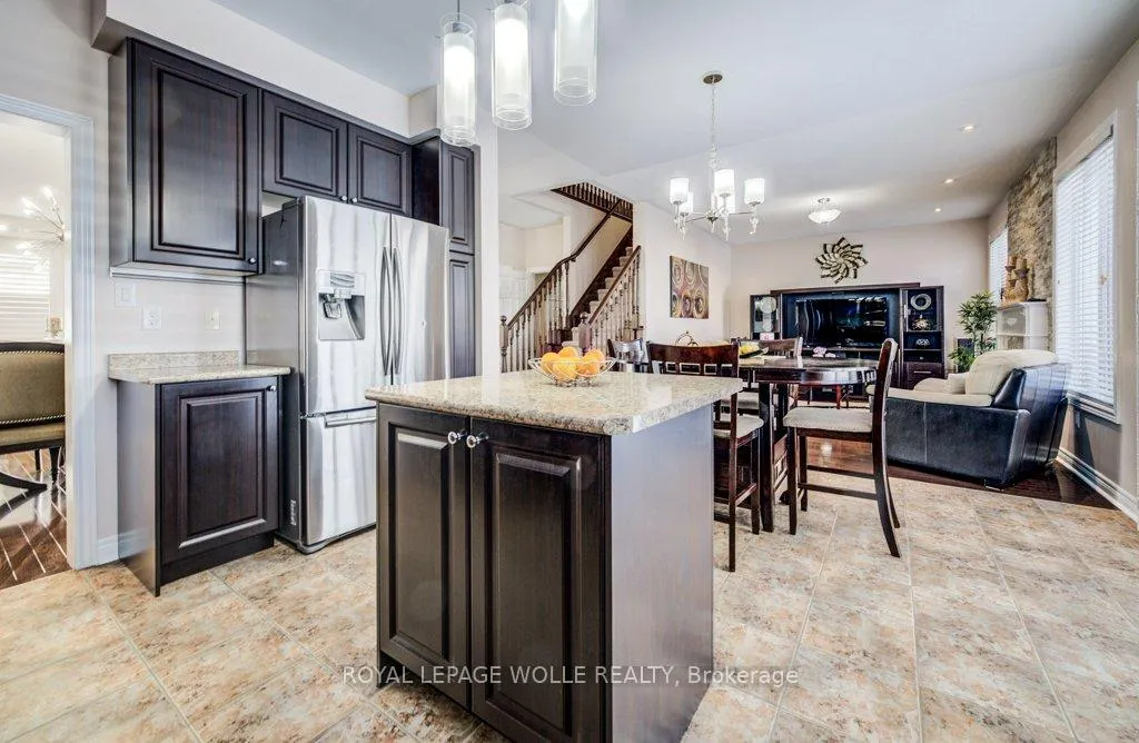 Photo 20 of 538 Thomas Slee Drive, Kitchener — HOMEH