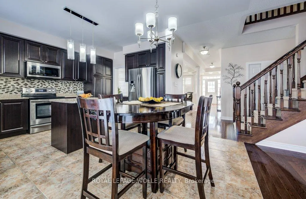 Photo 23 of 538 Thomas Slee Drive, Kitchener — HOMEH