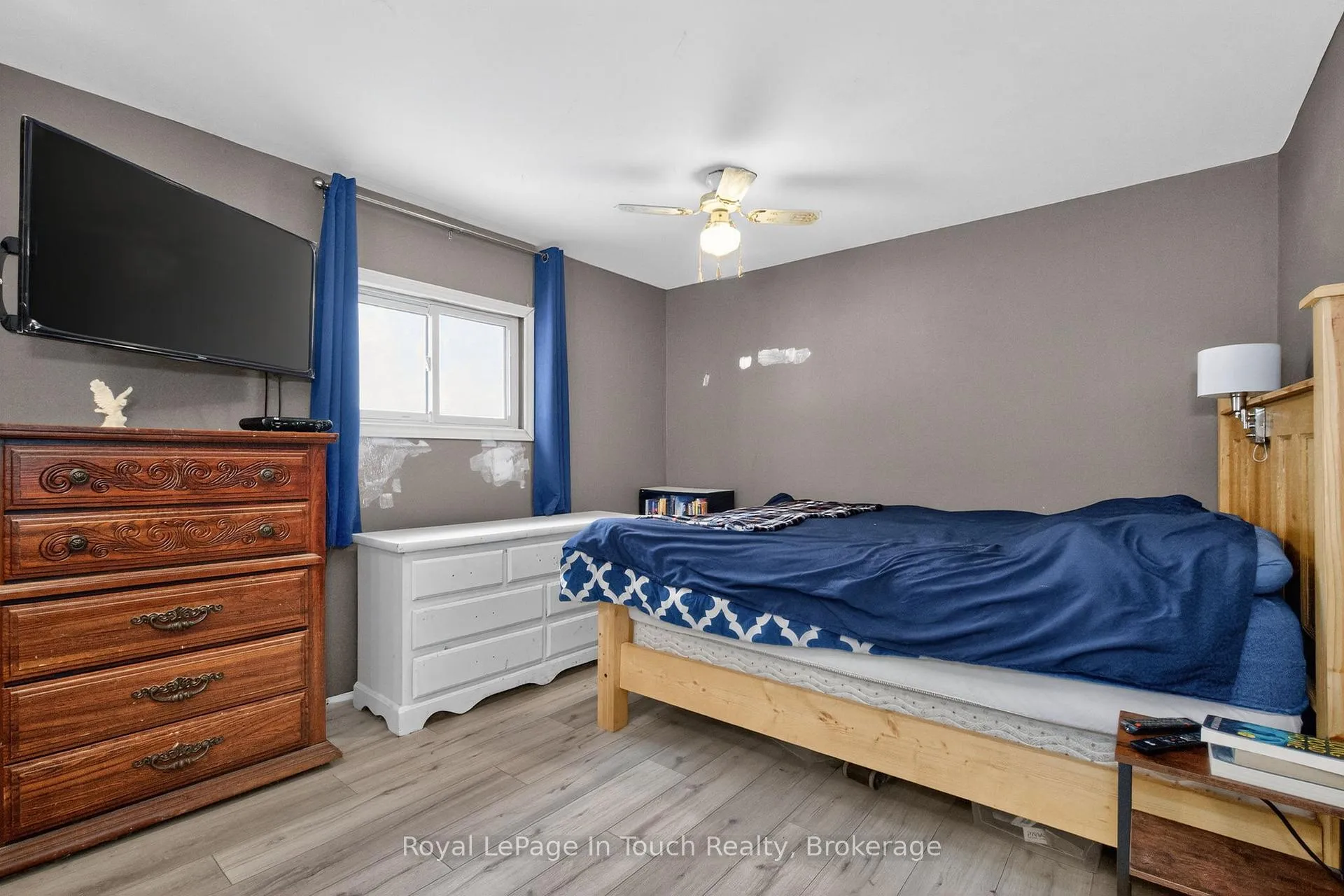 Photo 15 of 167 Timcourt Drive, Tiny, Rural Tiny — HOMEH