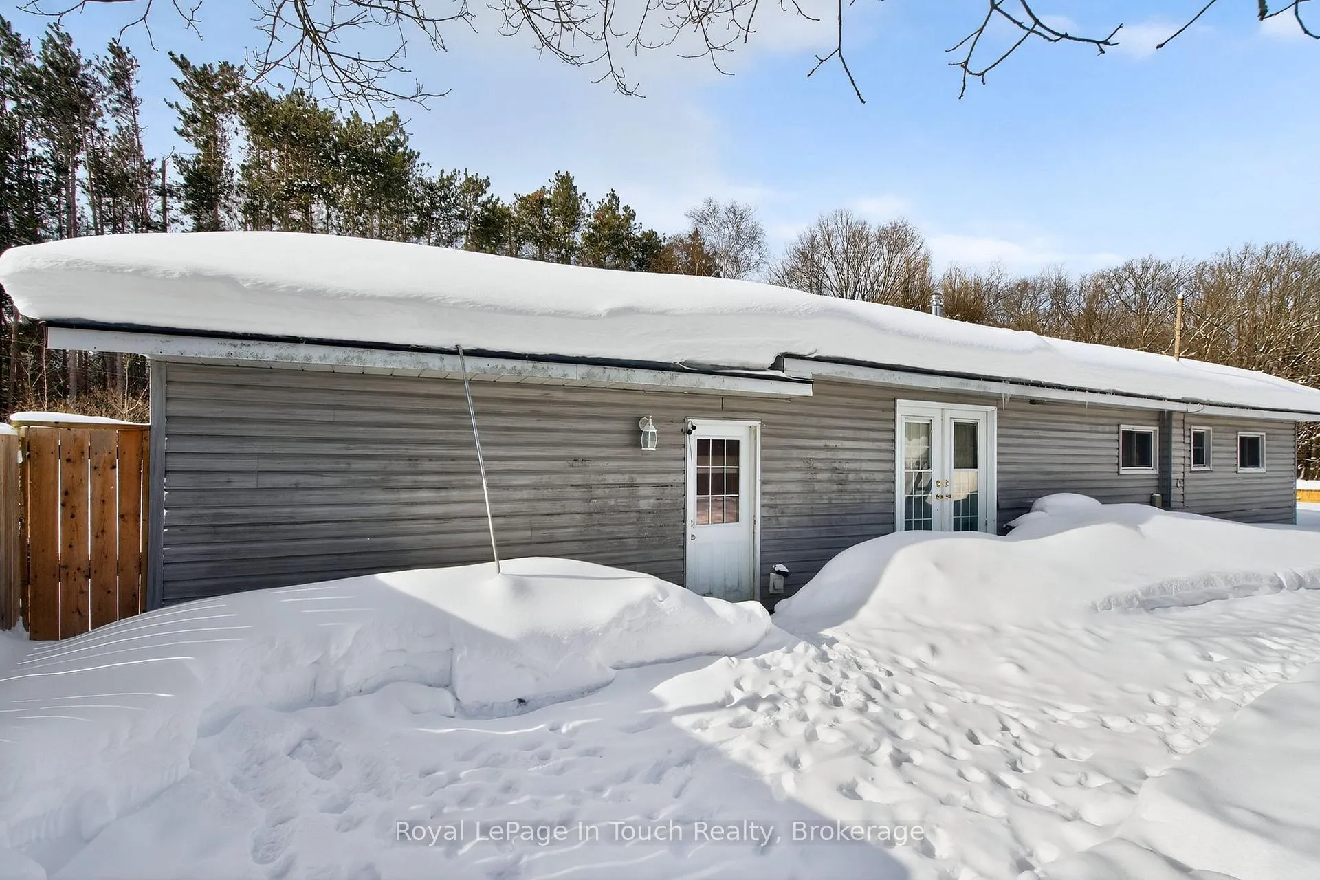 Photo 18 of 167 Timcourt Drive, Tiny, Rural Tiny — HOMEH