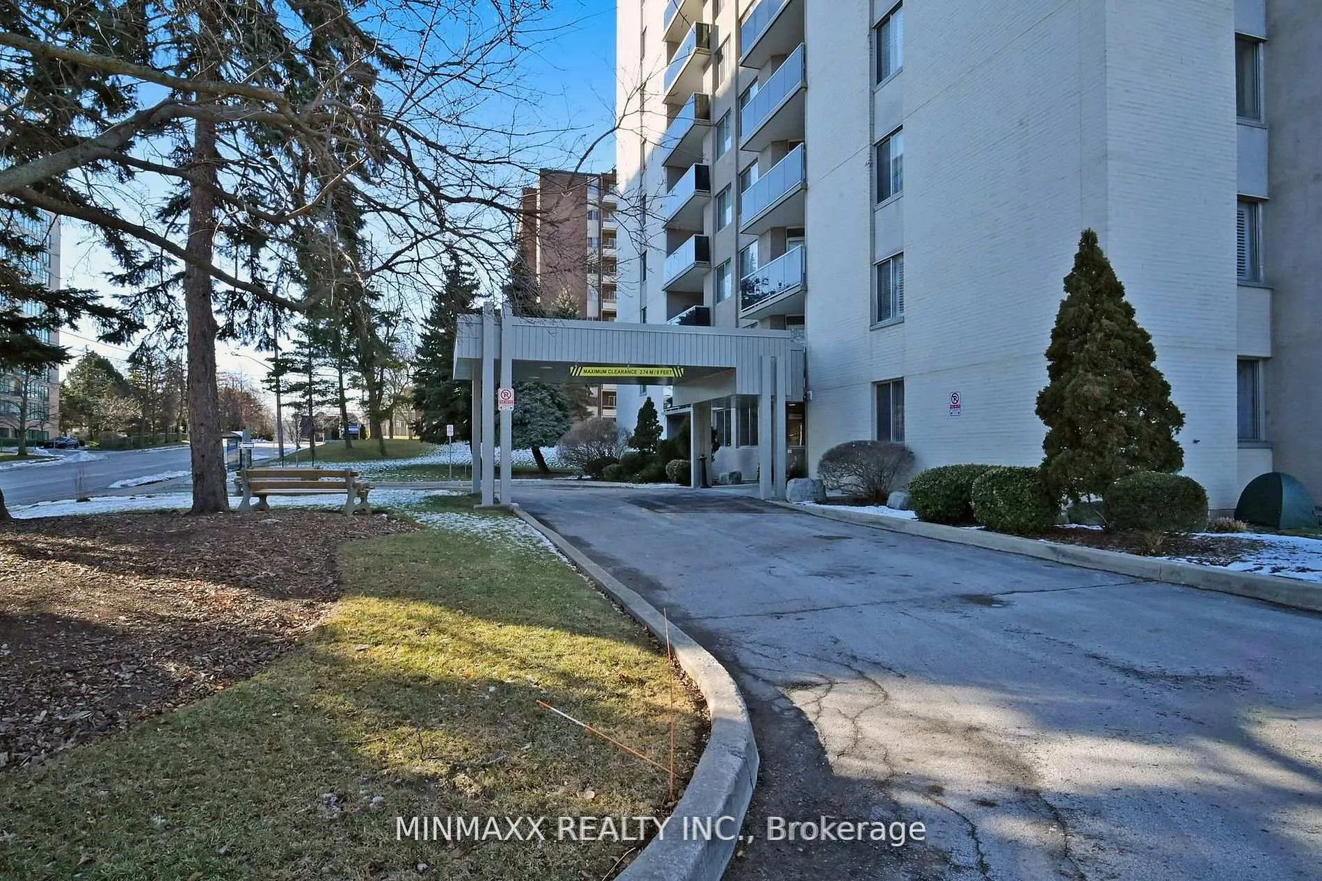 Photo 5 of Unit 703, 81 Millside Drive, Milton, Old Milton — HOMEH