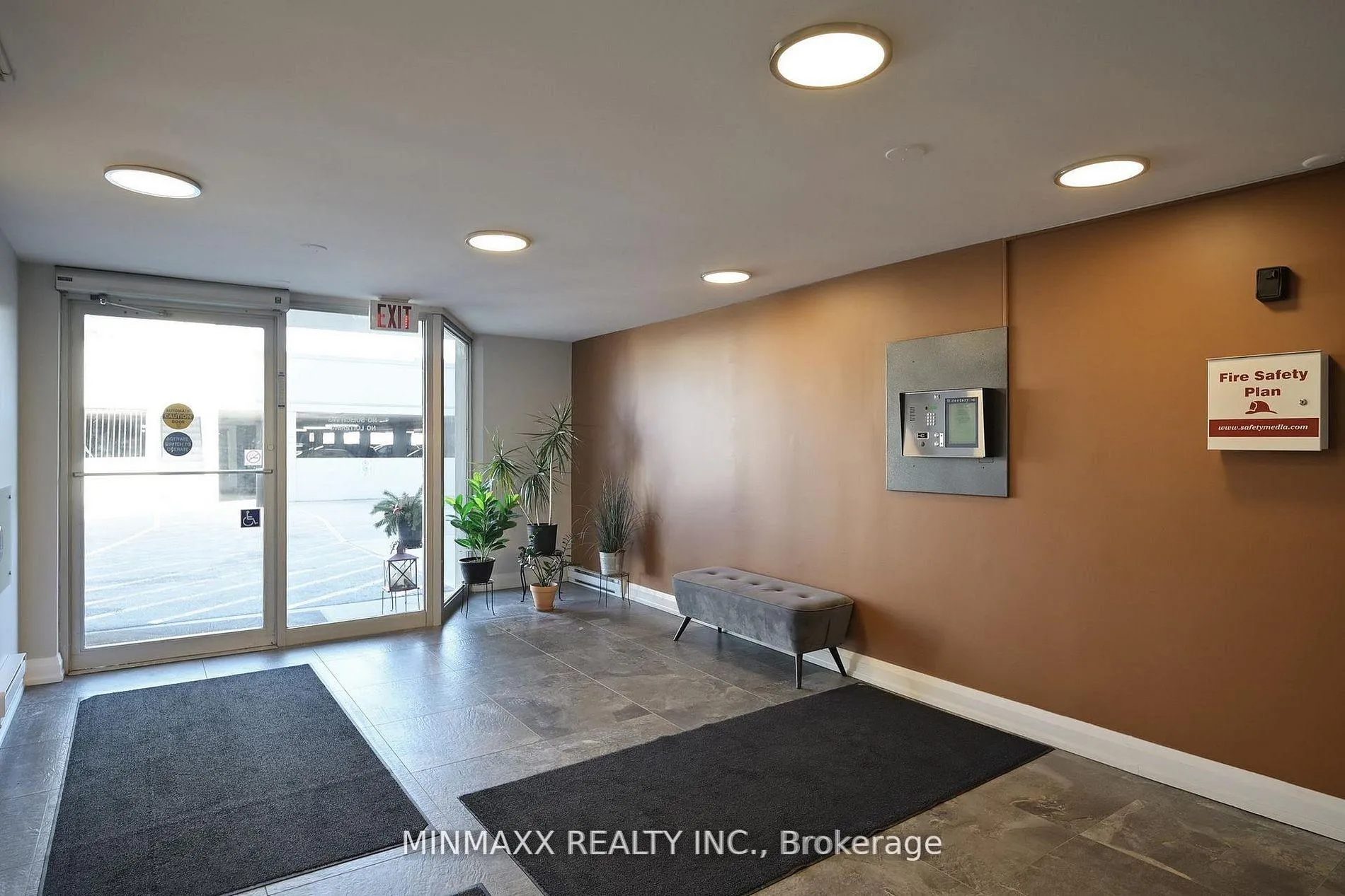 Photo 8 of Unit 703, 81 Millside Drive, Milton, Old Milton — HOMEH