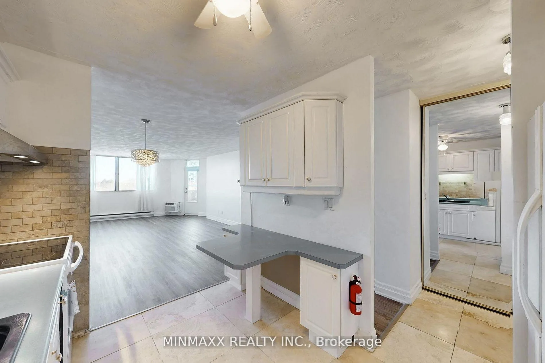 Photo 25 of Unit 703, 81 Millside Drive, Milton, Old Milton — HOMEH