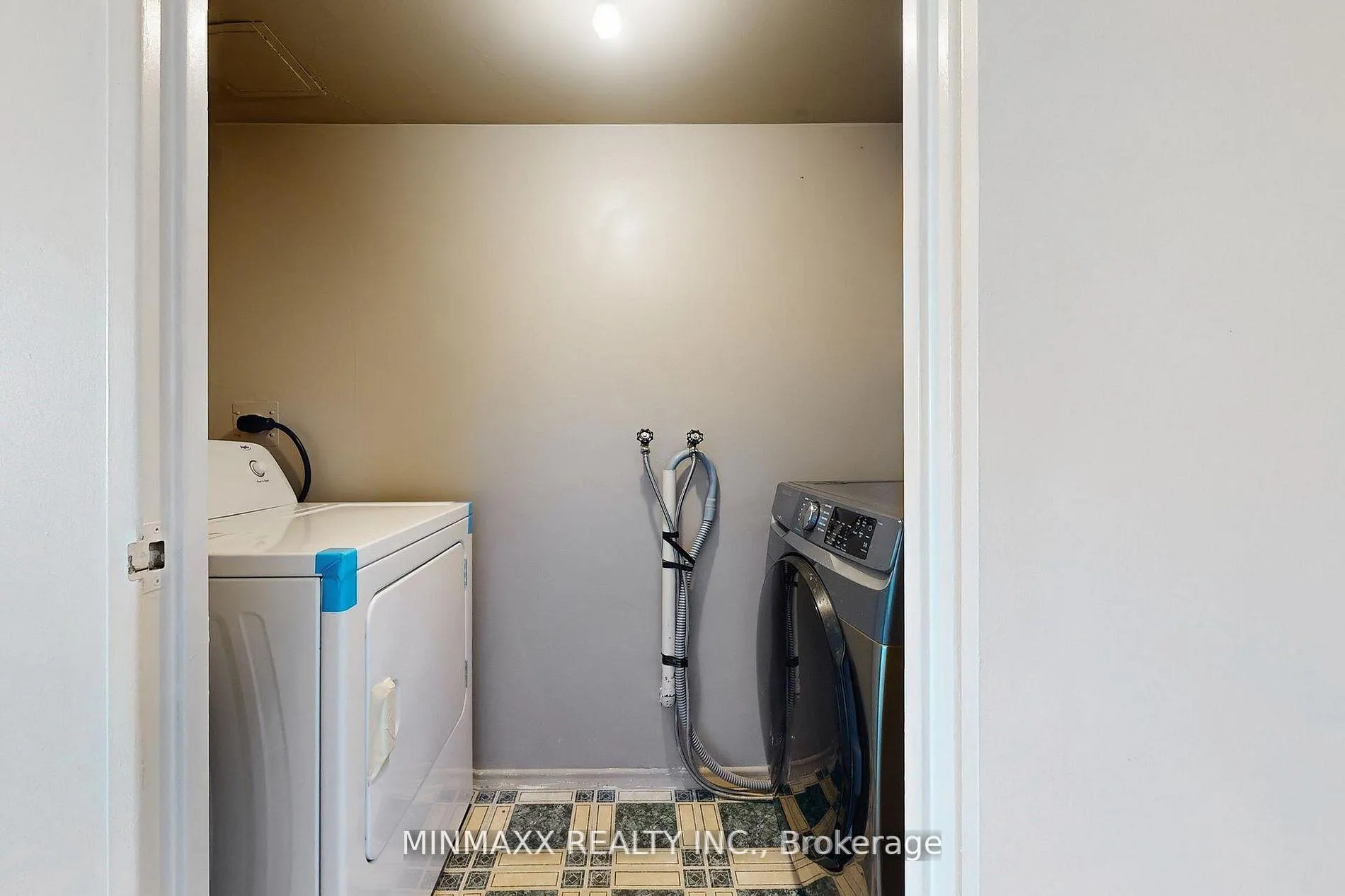 Photo 40 of Unit 703, 81 Millside Drive, Milton, Old Milton — HOMEH