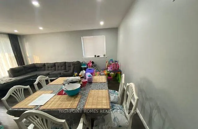 Photo 9 of Unit Upper, 631 Shakespeare Avenue, Oshawa, Donevan — HOMEH