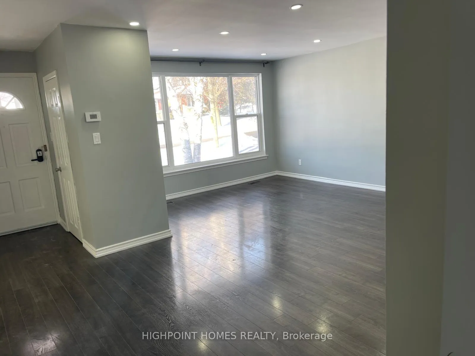 Photo 10 of Unit Upper, 631 Shakespeare Avenue, Oshawa, Donevan — HOMEH