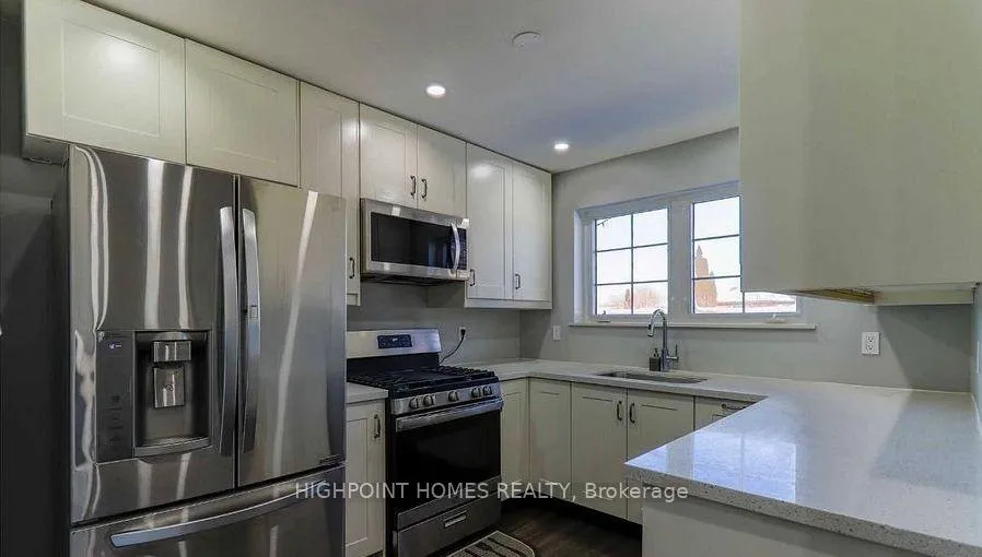 Photo 11 of Unit Upper, 631 Shakespeare Avenue, Oshawa, Donevan — HOMEH
