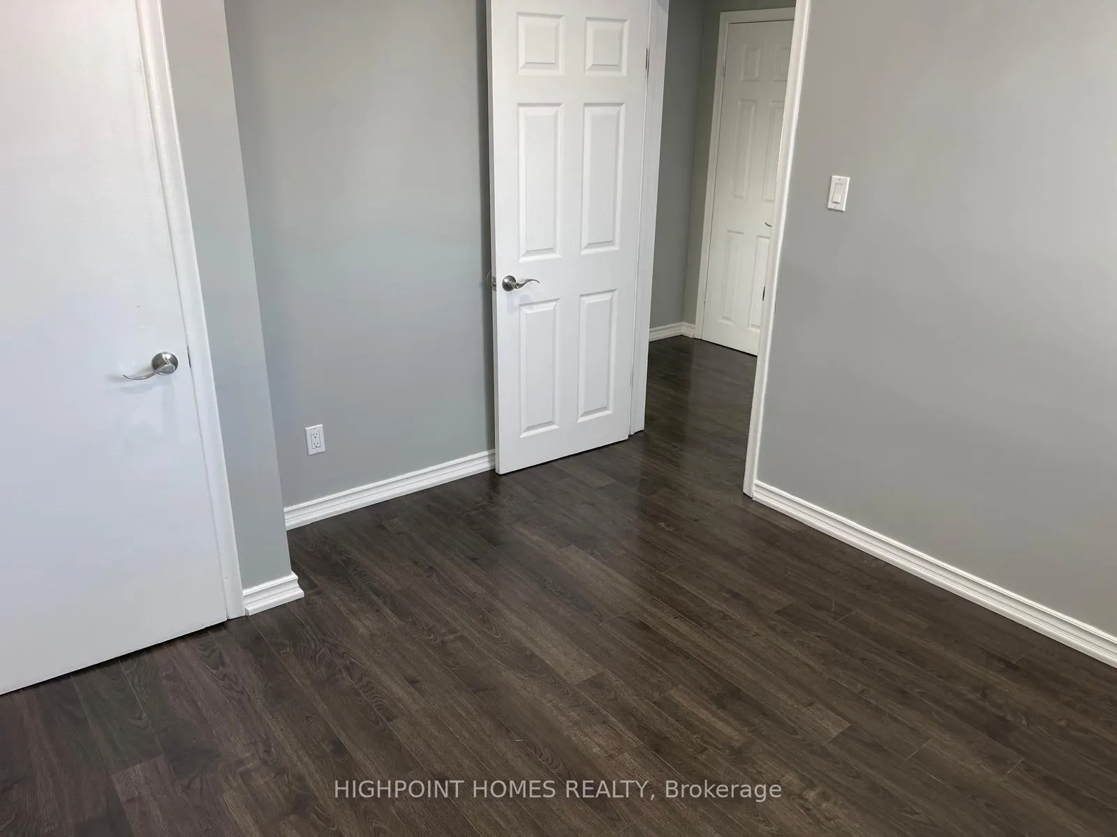 Photo 19 of Unit Upper, 631 Shakespeare Avenue, Oshawa, Donevan — HOMEH