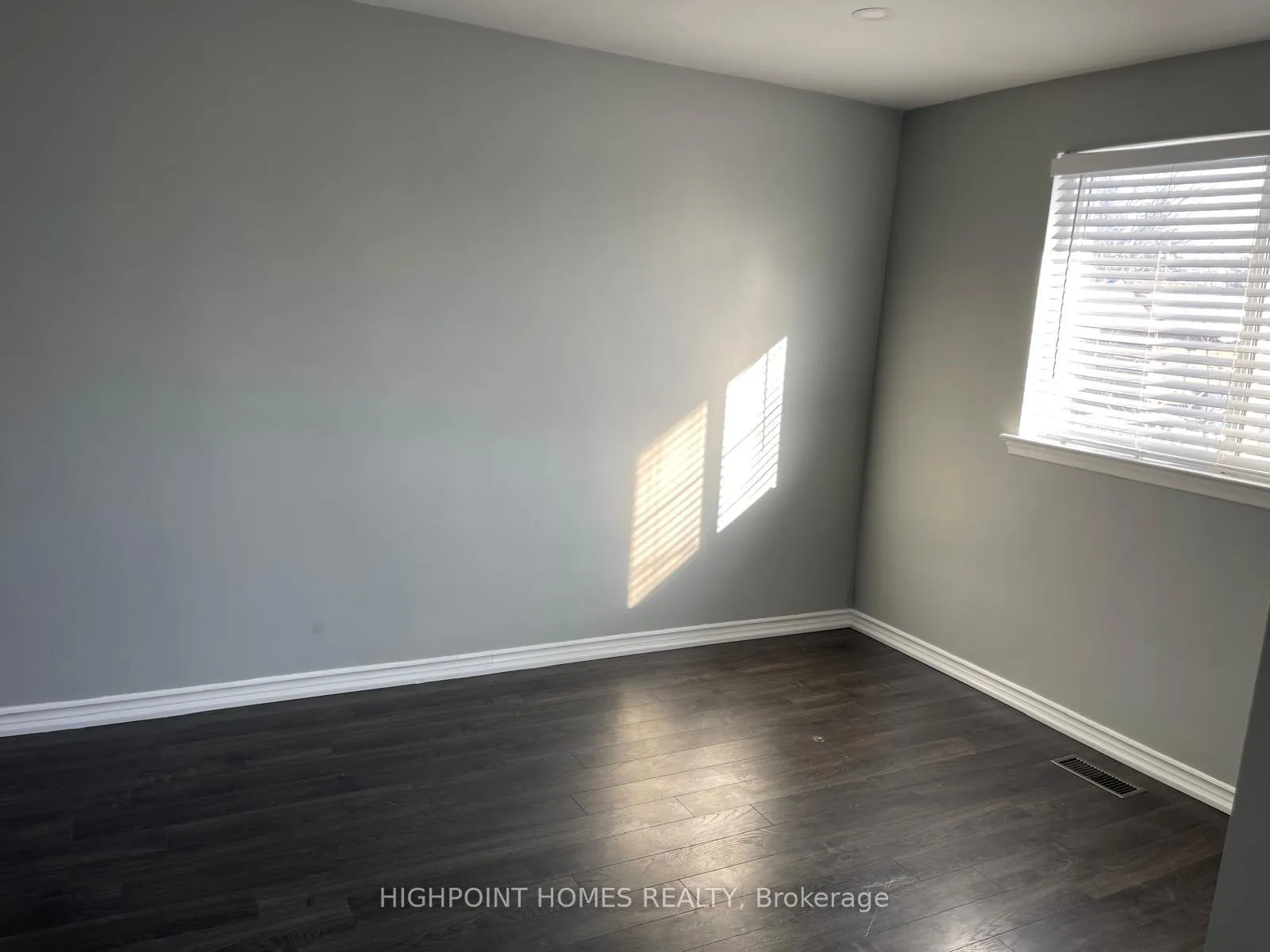 Photo 20 of Unit Upper, 631 Shakespeare Avenue, Oshawa, Donevan — HOMEH