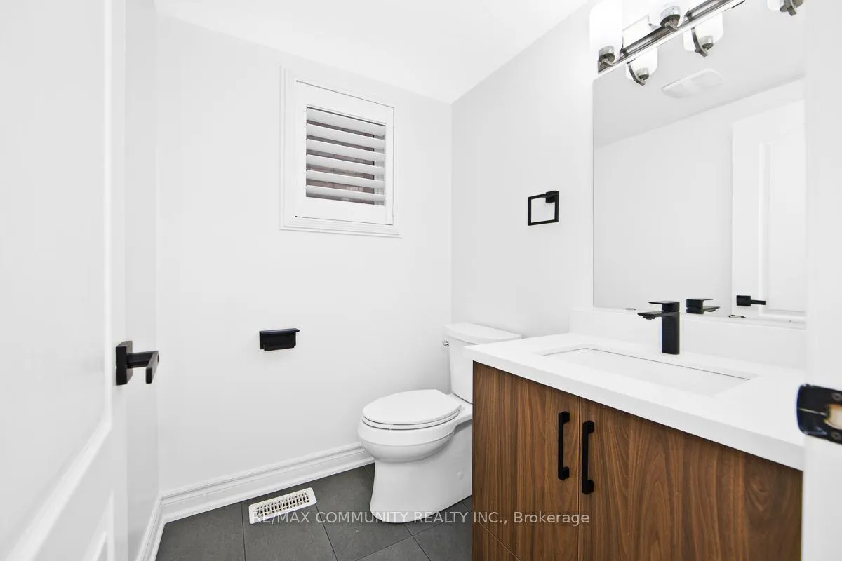Photo 9 of 20 Mcnicol Crescent, Ajax, Northeast Ajax — HOMEH