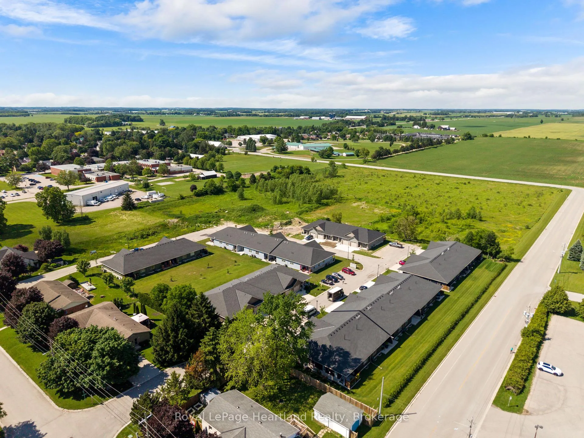 Photo 8 of 25 Silver Creek Road, Huron East, Seaforth — HOMEH