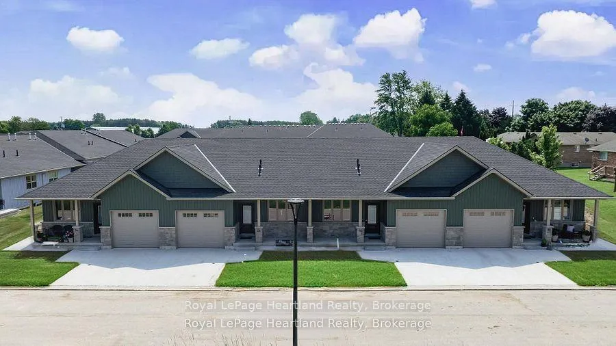 Front of 27 Silver Creek Road