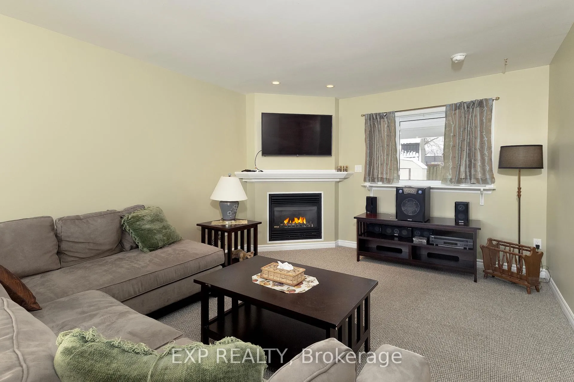 Photo 4 of 141 Dyer Street, Central Elgin, Belmont — HOMEH