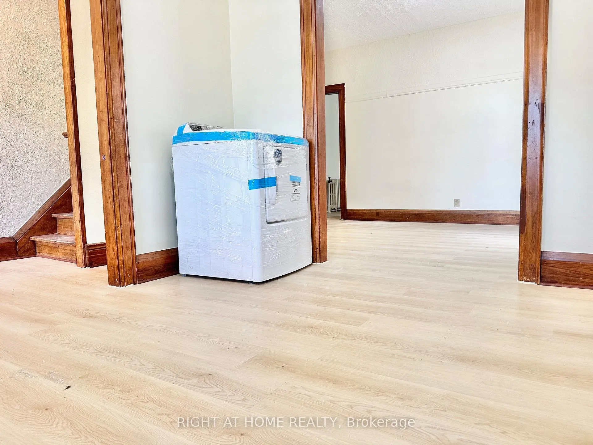 Photo 8 of 215 Rosewood Road, Hamilton, Glenview — HOMEH