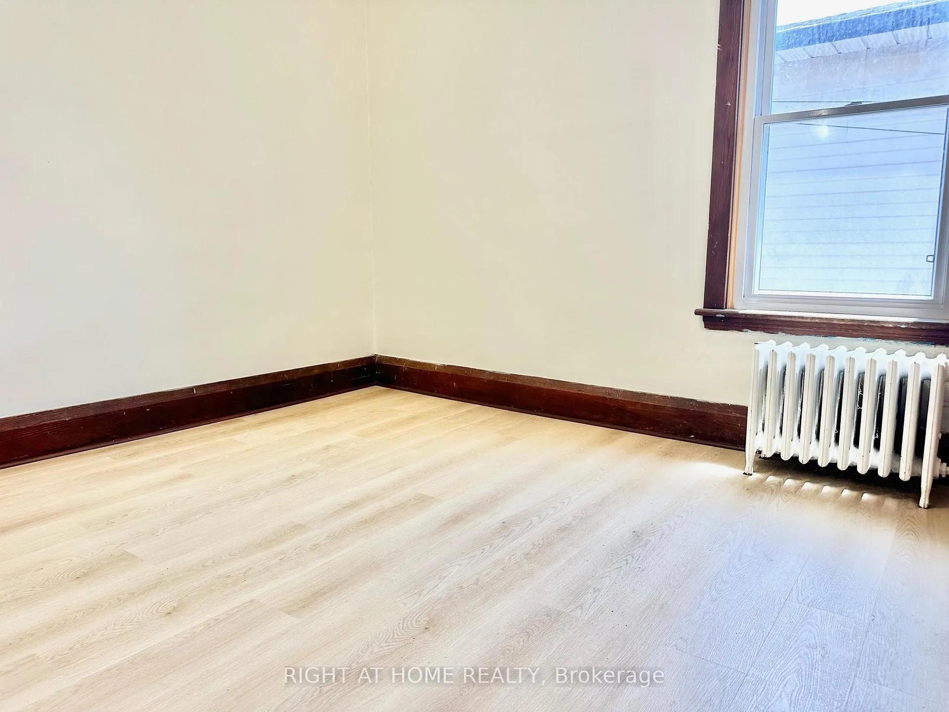 Photo 19 of 215 Rosewood Road, Hamilton, Glenview — HOMEH