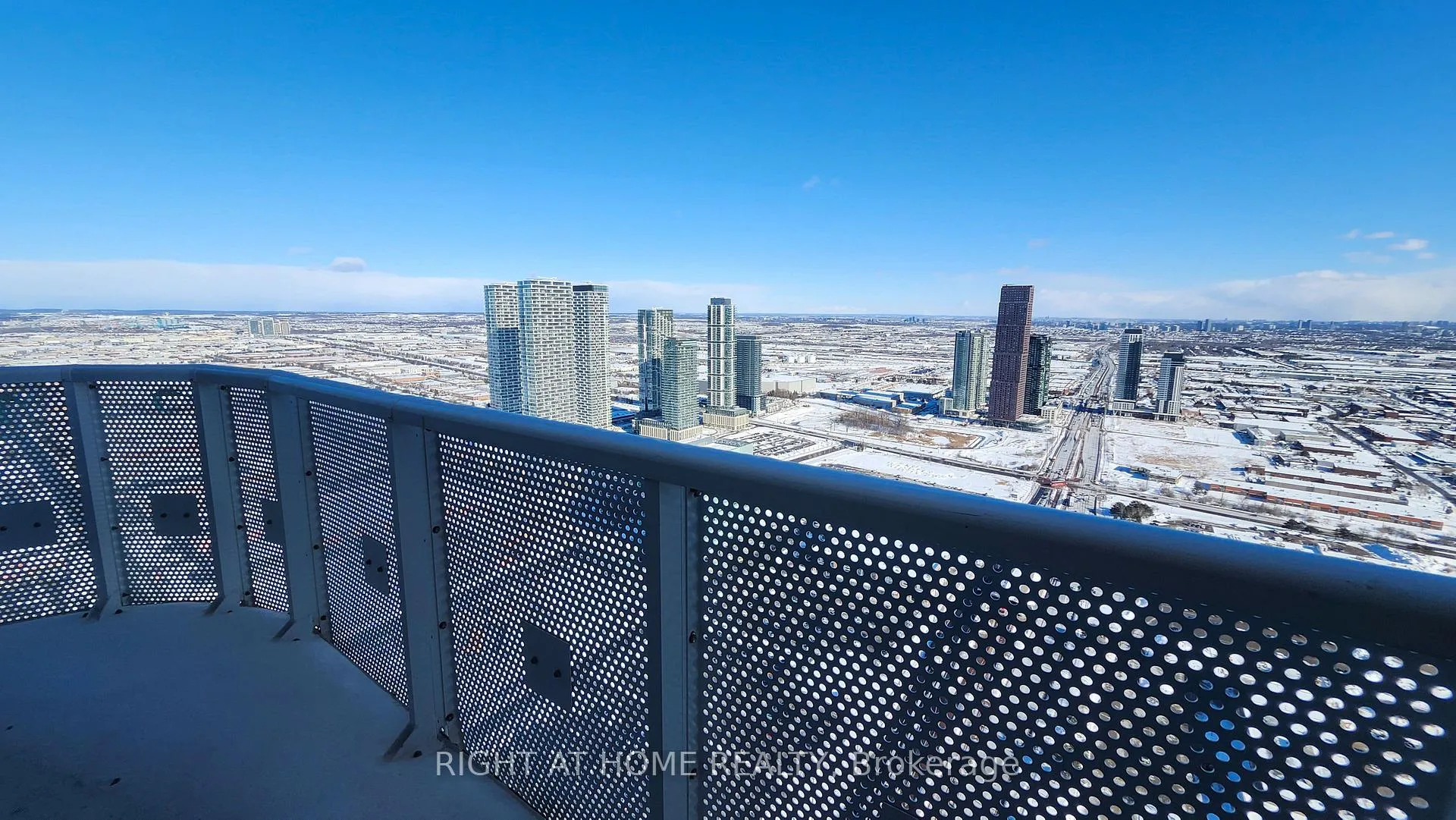 Photo 21 of Unit 5706, 8 Interchange Way, Vaughan, Vaughan Corporate Centre — HOMEH