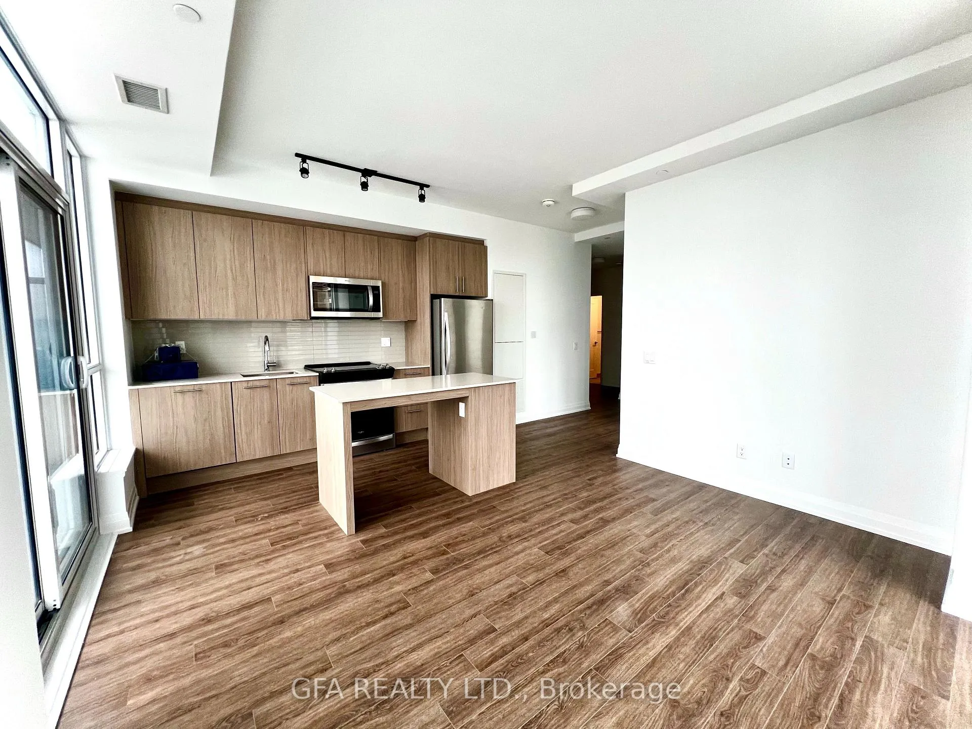 Photo 12 of Unit 912, 286 Main Street, Toronto, East End-Danforth — HOMEH