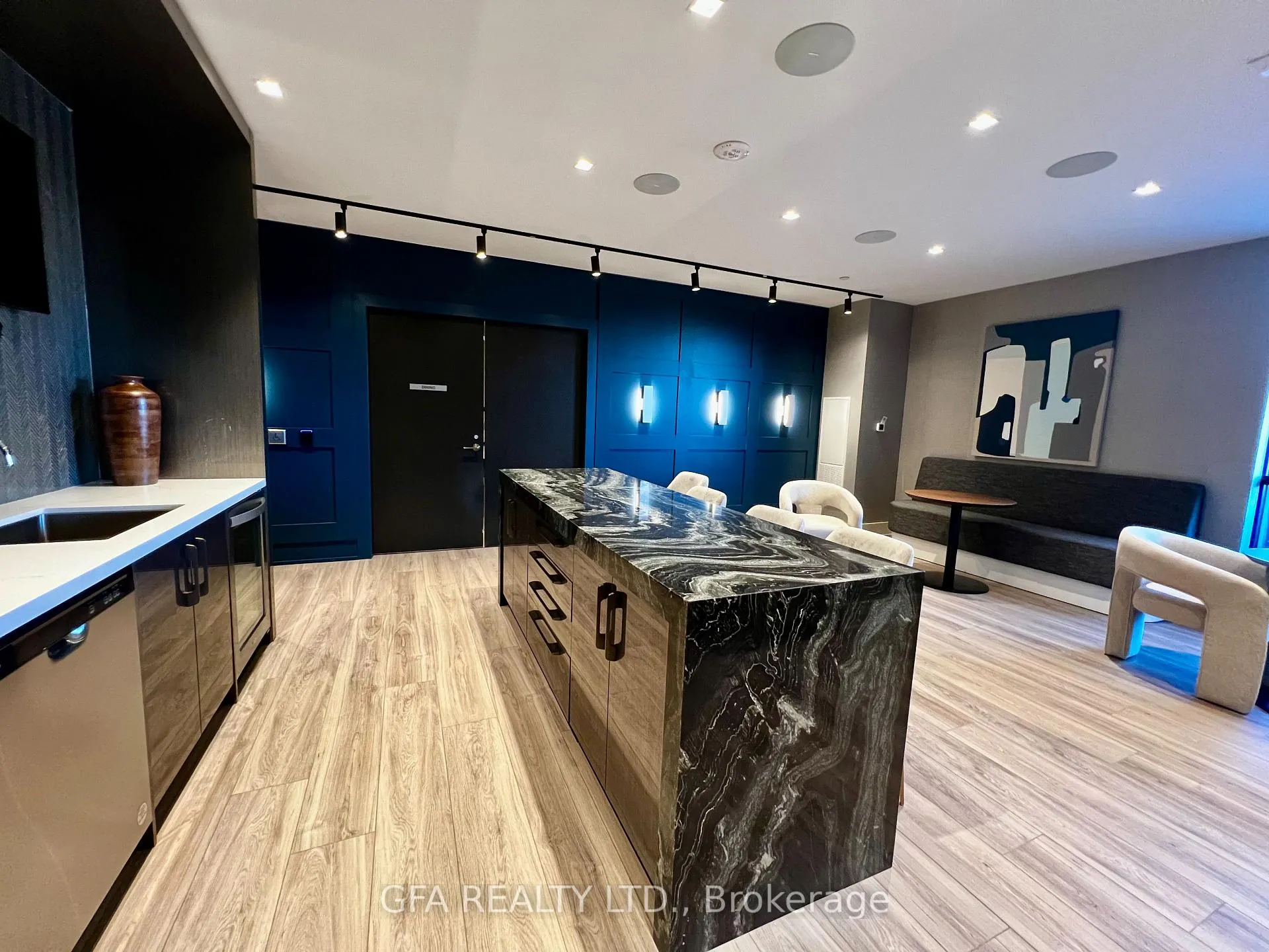 Photo 17 of Unit 912, 286 Main Street, Toronto, East End-Danforth — HOMEH