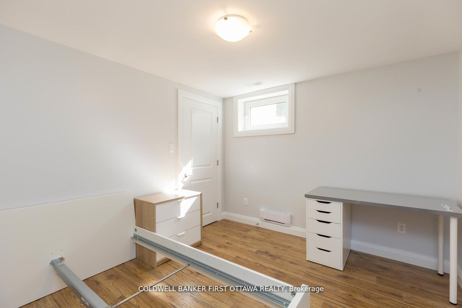Photo 14 of 34 Westwood Drive, Ottawa, Meadowlands/Crestview — HOMEH