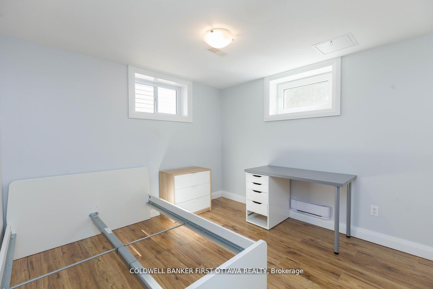 Photo 18 of 34 Westwood Drive, Ottawa, Meadowlands/Crestview — HOMEH