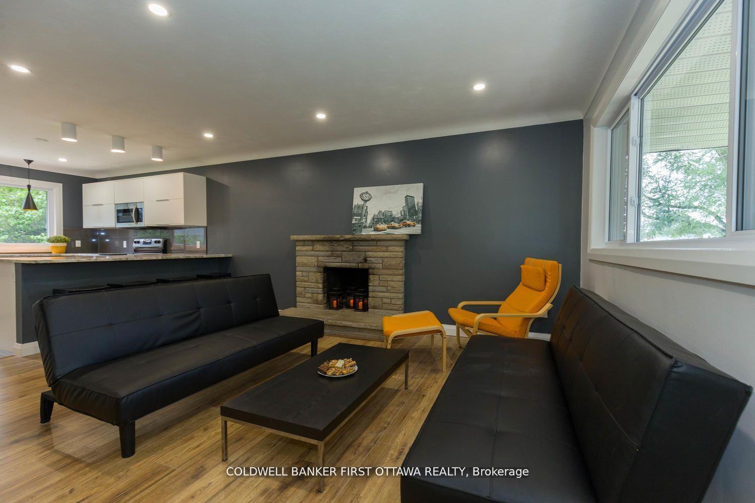 Photo 21 of 34 Westwood Drive, Ottawa, Meadowlands/Crestview — HOMEH