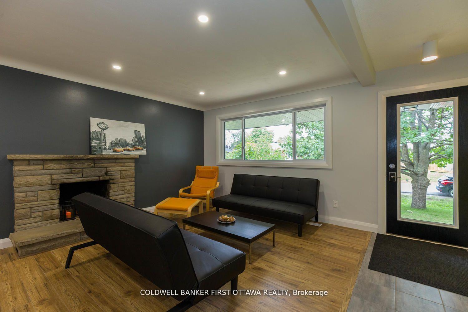 Photo 22 of 34 Westwood Drive, Ottawa, Meadowlands/Crestview — HOMEH