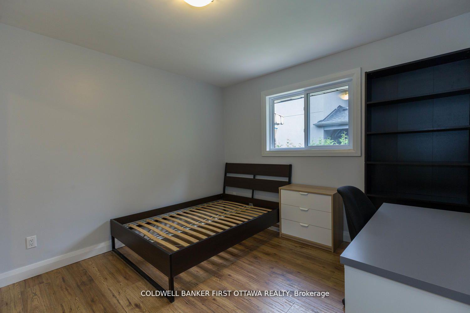 Photo 29 of 34 Westwood Drive, Ottawa, Meadowlands/Crestview — HOMEH