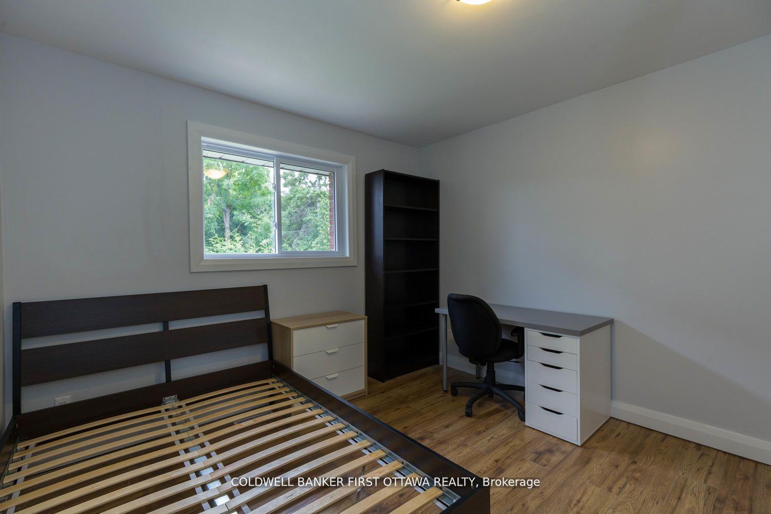 Photo 30 of 34 Westwood Drive, Ottawa, Meadowlands/Crestview — HOMEH