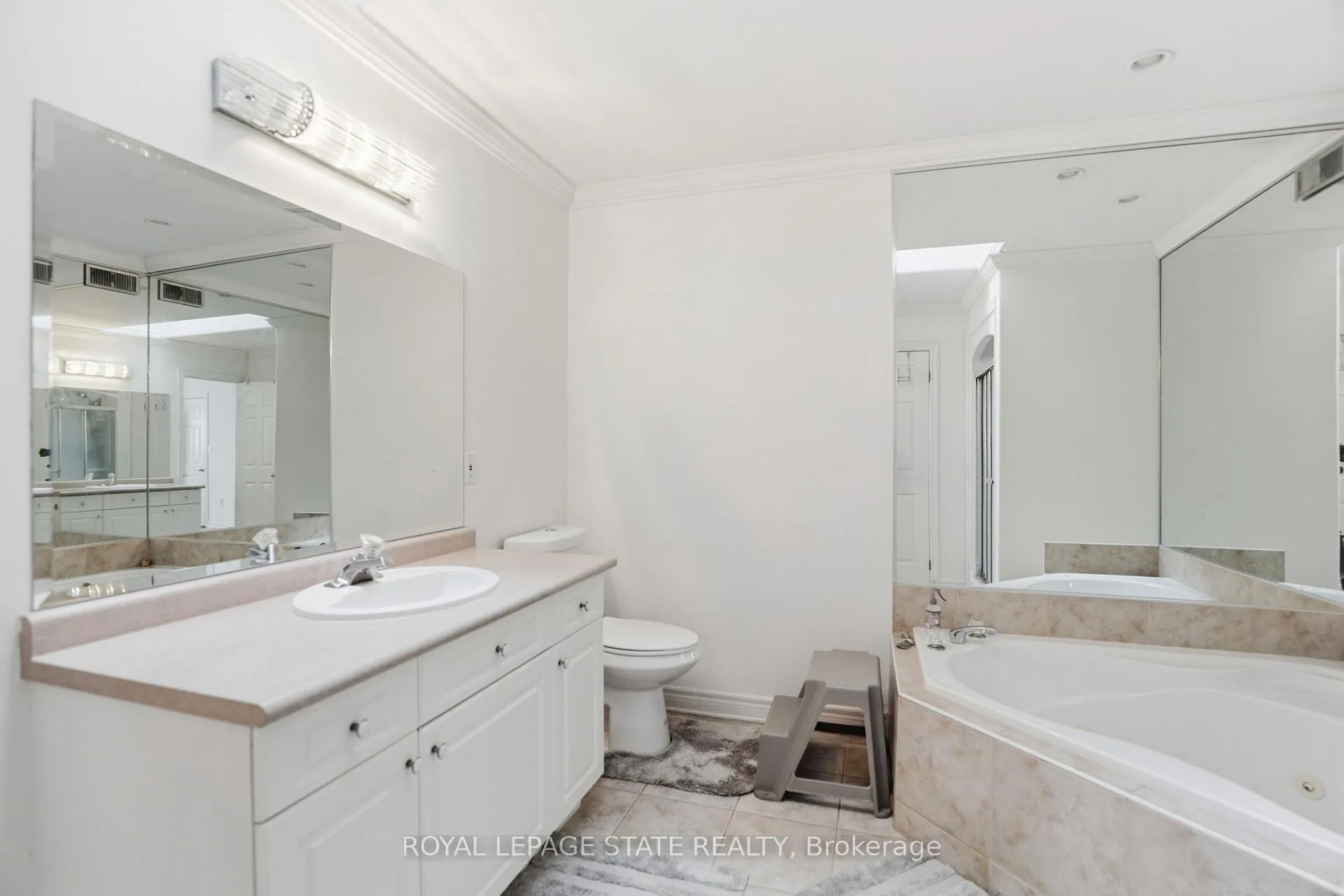 Photo 20 of 10A Hainer Street, St. Catharines, Western Hill — HOMEH