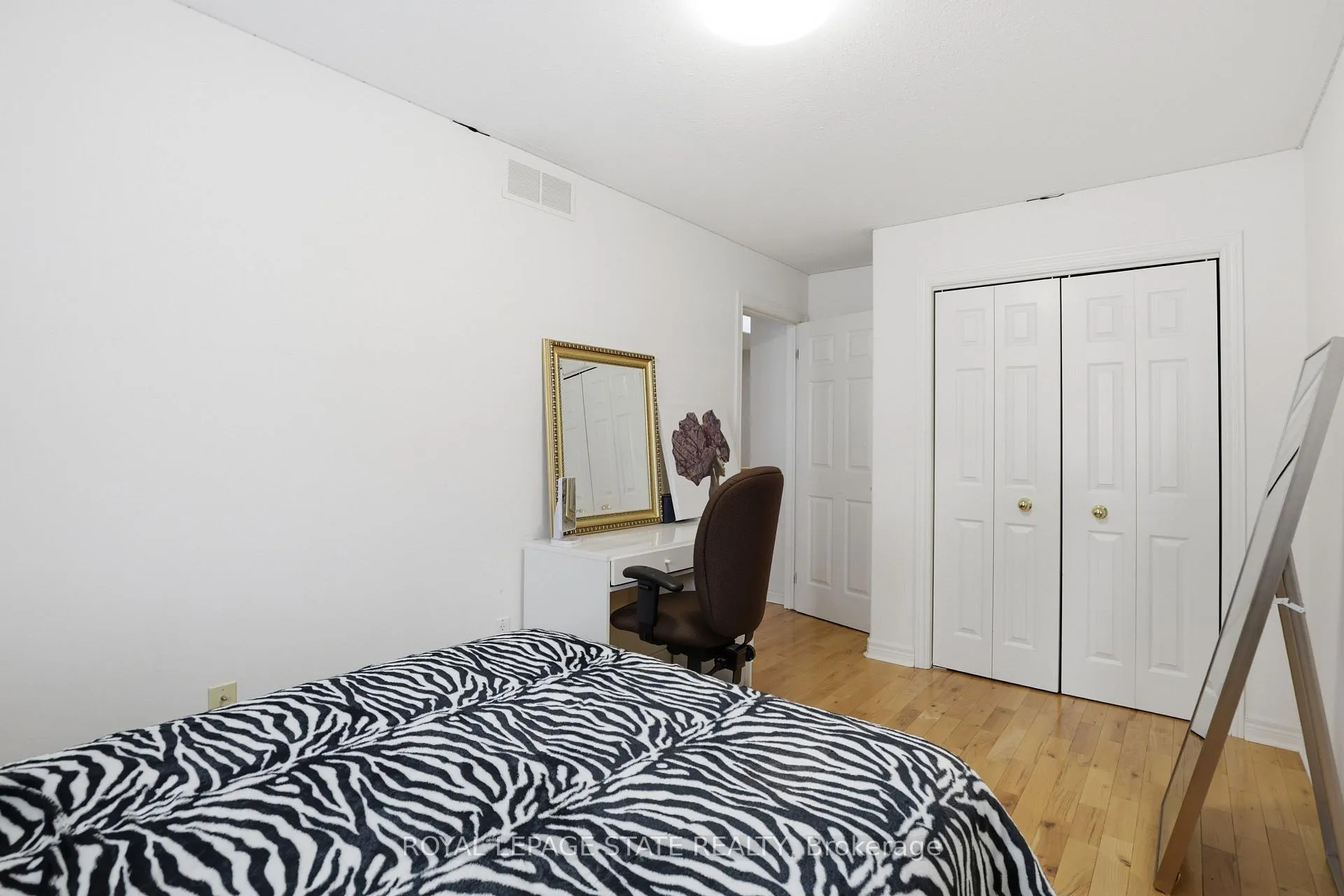 Photo 22 of 10A Hainer Street, St. Catharines, Western Hill — HOMEH