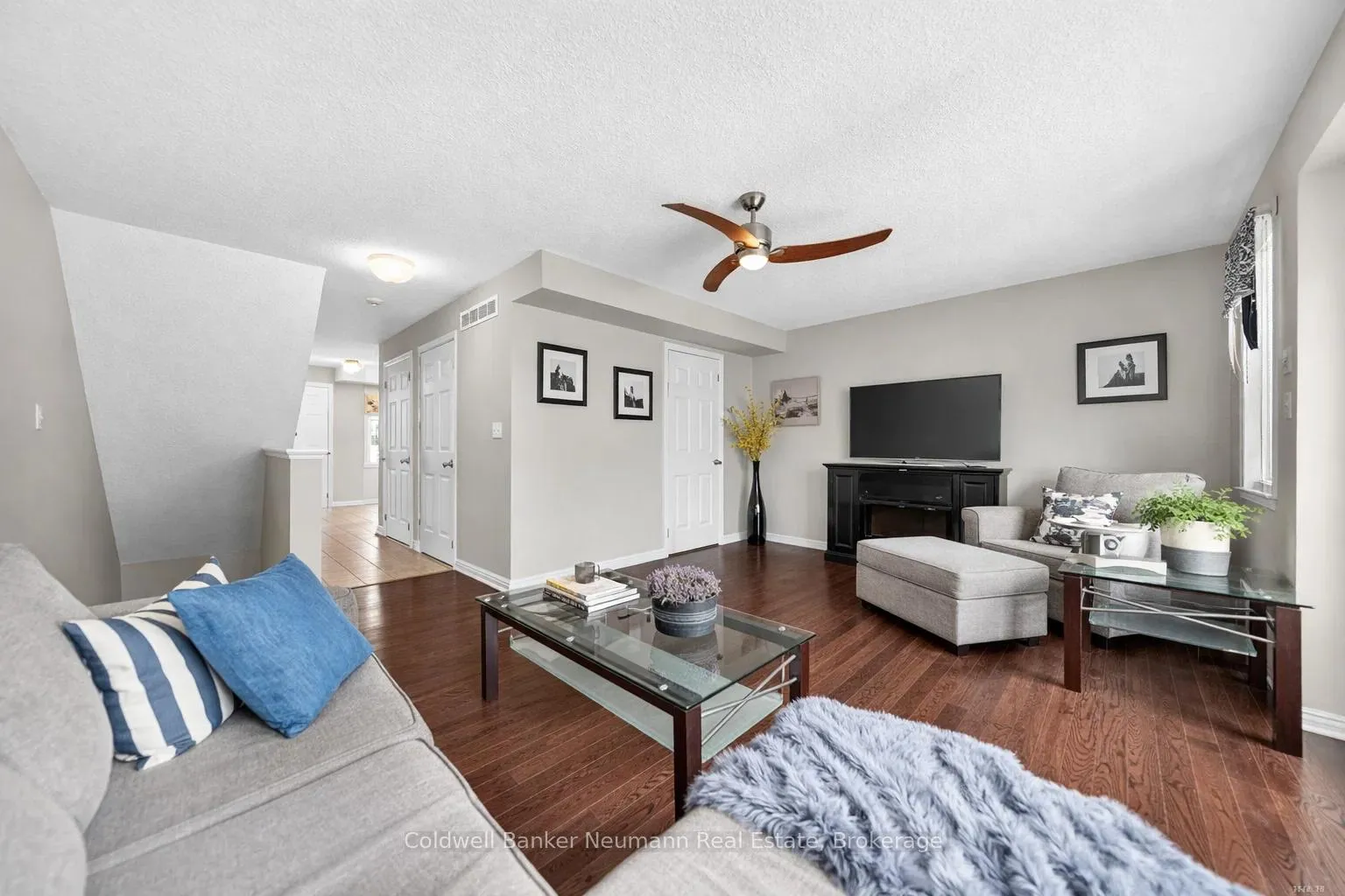 Photo 1 of Unit 35A, 15 Carere Crescent, Guelph, Victoria North — HOMEH